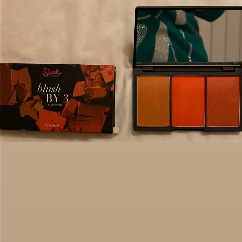 Sleek Blush Trio